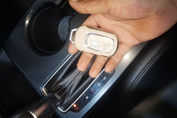 本田 思域 2022款 240TURBO CVT劲动版中控内饰7001