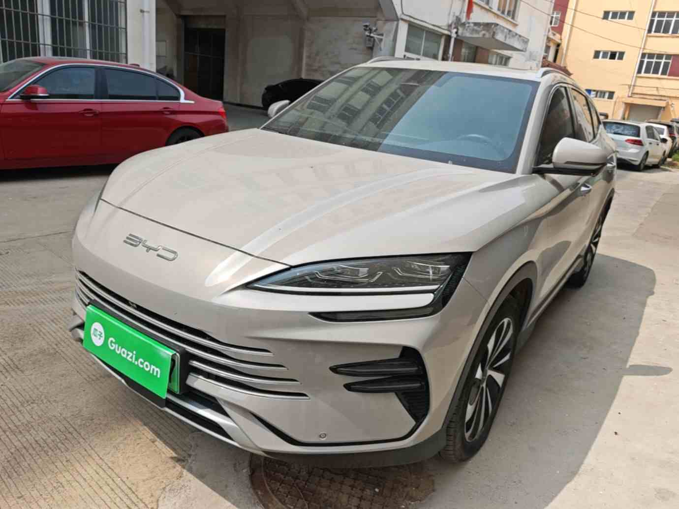 比亚迪 宋PLUS新能源 2023款 冠军版 DM-i 110KM 旗舰PLUS(2)
