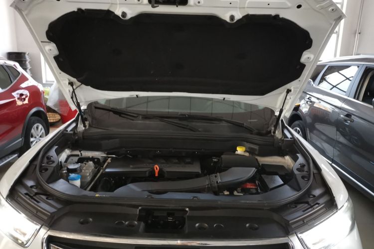 哈弗H6 2021款 1.5GDIT 自动冠军版机舱底盘24