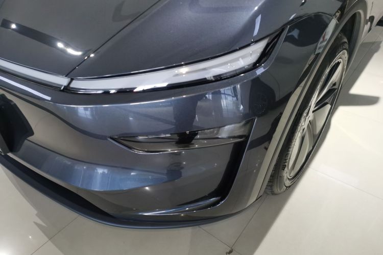 特斯拉 Model Y 2025款 长续航全轮驱动 首发版局部细节36