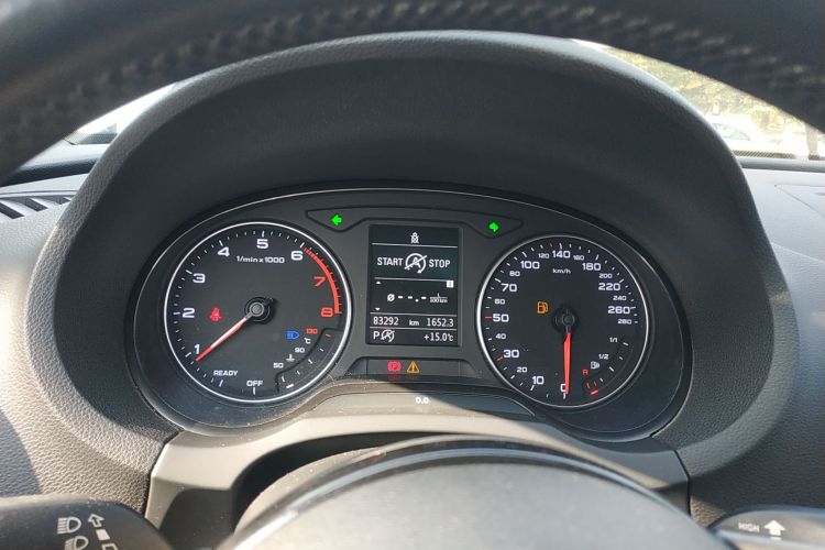 奥迪A3 2016款 Limousine 35 TFSI 领英型中控内饰14