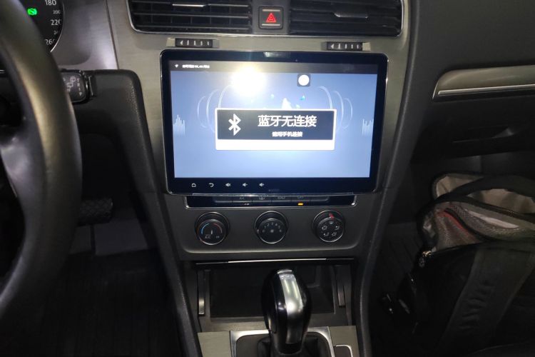 大众 高尔夫 2016款 230TSI 自动舒适型中控内饰16