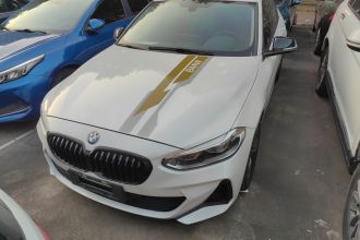 宝马1系 2023款 120i M运动曜熠版