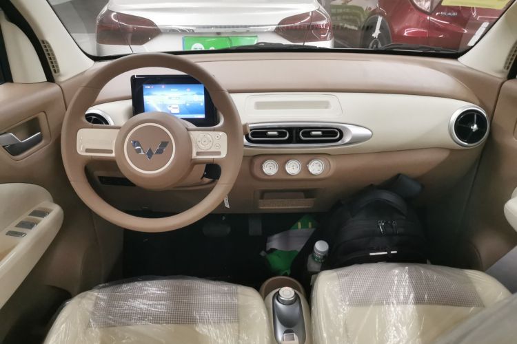 五菱汽车 宏光MINIEV 2025款 四门版 进阶款中控内饰7002