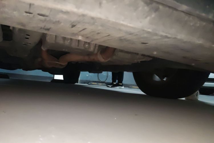 凯迪拉克SRX 2013款 3.0L 精英型局部细节9008