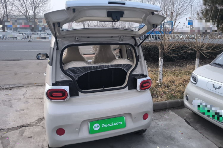 五菱汽车 宏光MINIEV 2024款 第三代 215km 青春版机舱底盘23