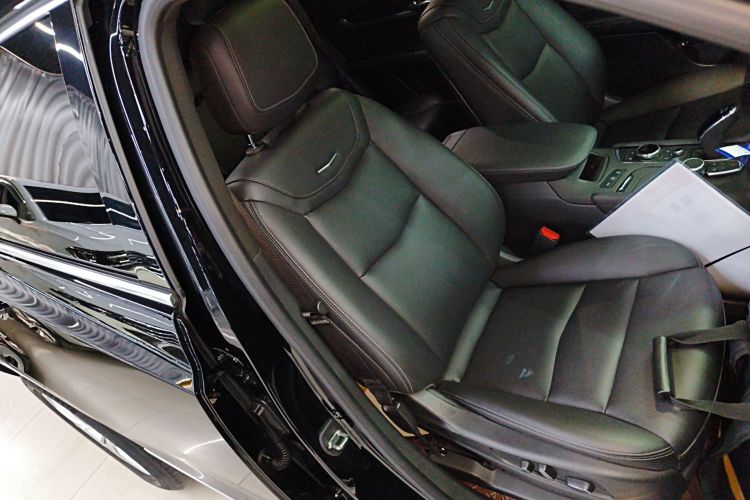 凯迪拉克XT5 2022款 2.0T 两驱豪华型局部细节41