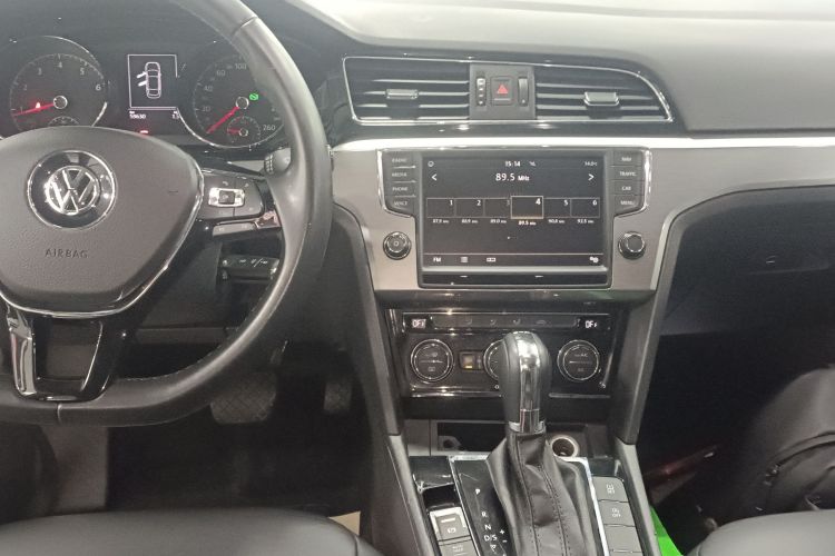 大众 凌渡 2018款 280TSI DSG舒适版中控内饰16