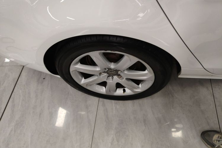 奥迪A7 2013款 35 FSI quattro进取型车身外观6008