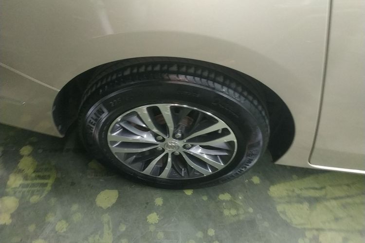 别克GL8 2017款 ES 28T 豪华型 国V车身外观6002