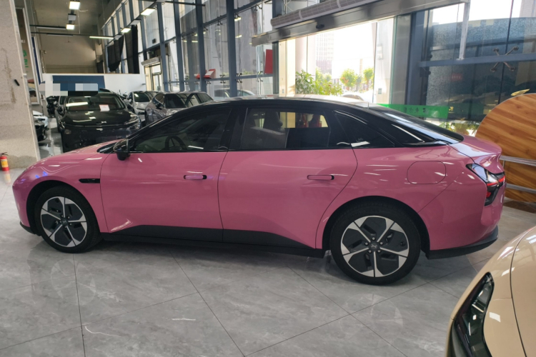 小鹏MONA M03 2024款 515 长续航车身外观4