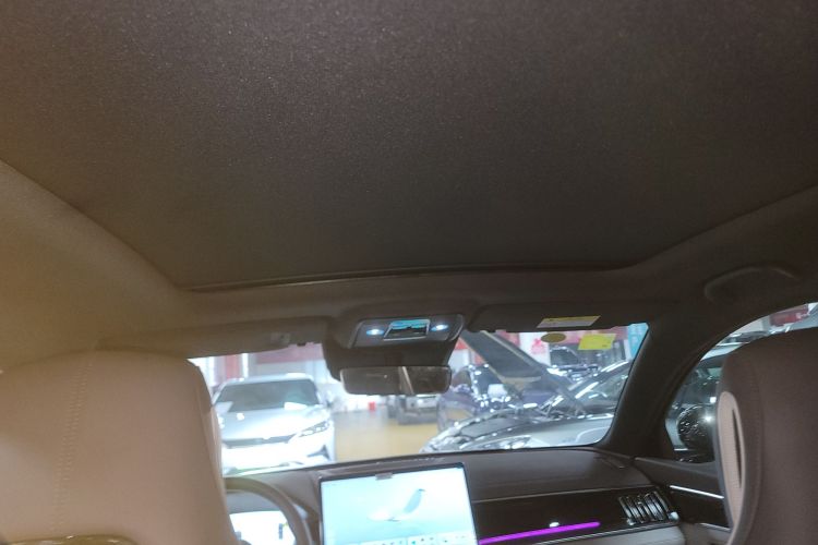 比亚迪 宋PLUS新能源 2025款 EV 智驾版 520km 尊贵型中控内饰22