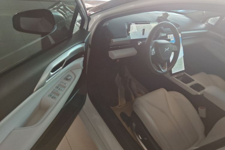 小鹏P5 2024款 500Plus版中控内饰7003