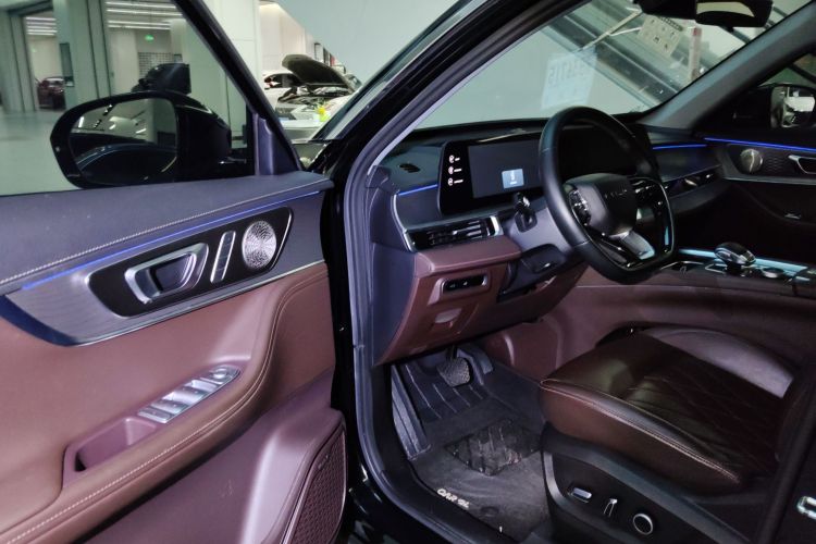 奇瑞 瑞虎8 PRO 2024款 冠军版 390T 两驱巅峰版 7座中控内饰7003