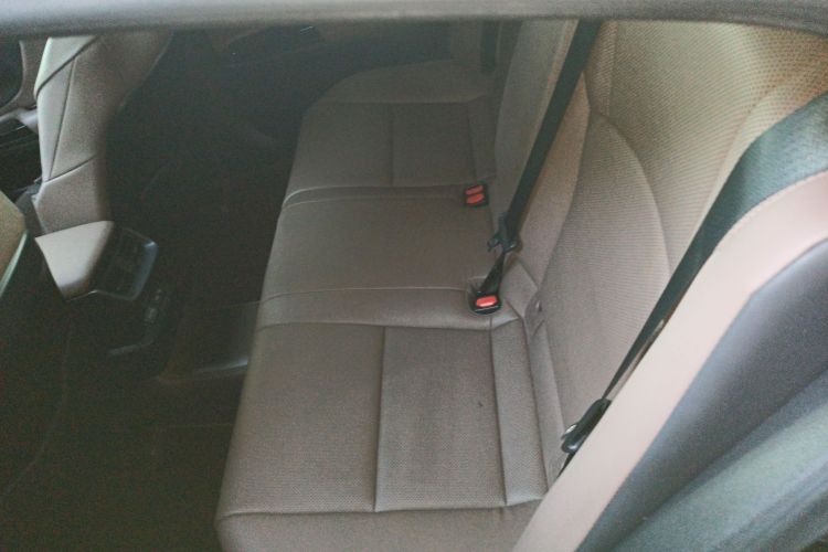 雷克萨斯ES 2021款 300h 臻享版中控内饰21