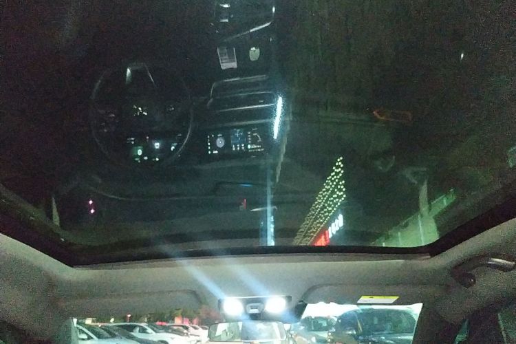 长安UNI-T 2022款 1.5T 尊贵型局部细节22