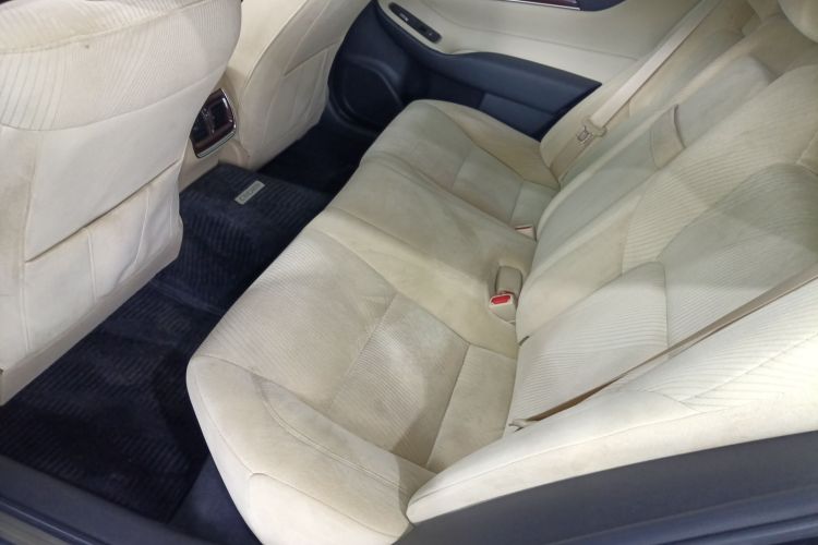 丰田 皇冠 2018款 2.0T 先锋版中控内饰21