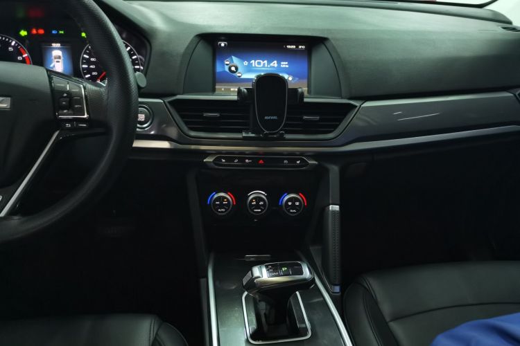 哈弗H6 2018款 蓝标 运动版 1.5T 自动两驱精英型中控内饰16