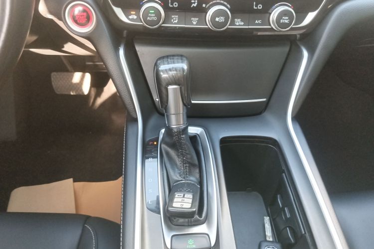 本田 英仕派 2019款 260TURBO 精致版 国VI局部细节18