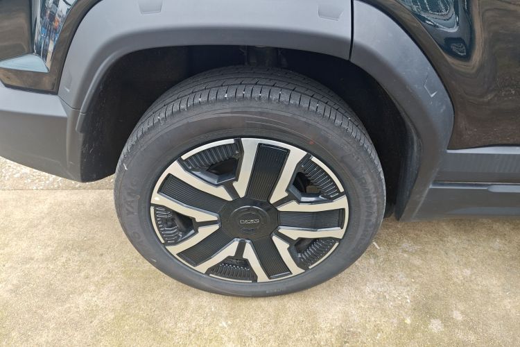 奇瑞iCAR 03 2024款 472km 四驱长续航智越版车身外观6003