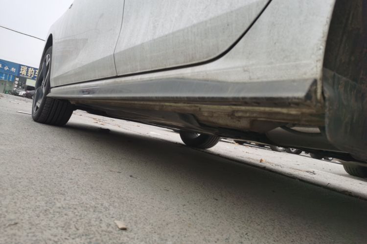 大众 高尔夫 2025款 300TSI R-Line局部细节9002