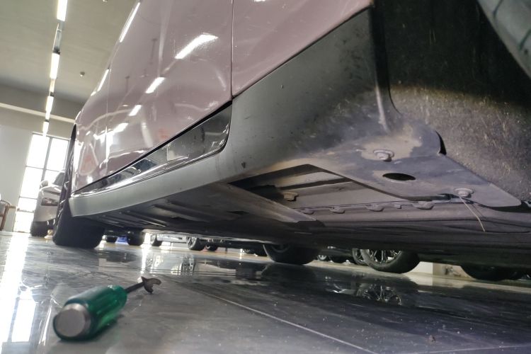 小鹏P7 2022款 480E局部细节9001