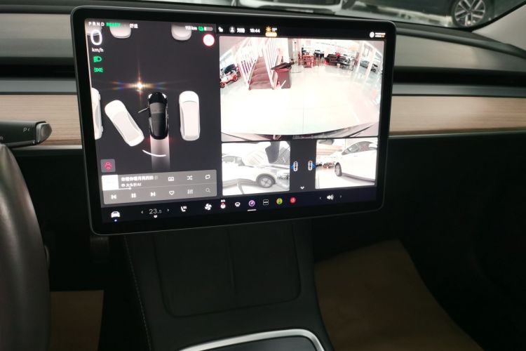 特斯拉 Model 3 2022款 后轮驱动版局部细节16