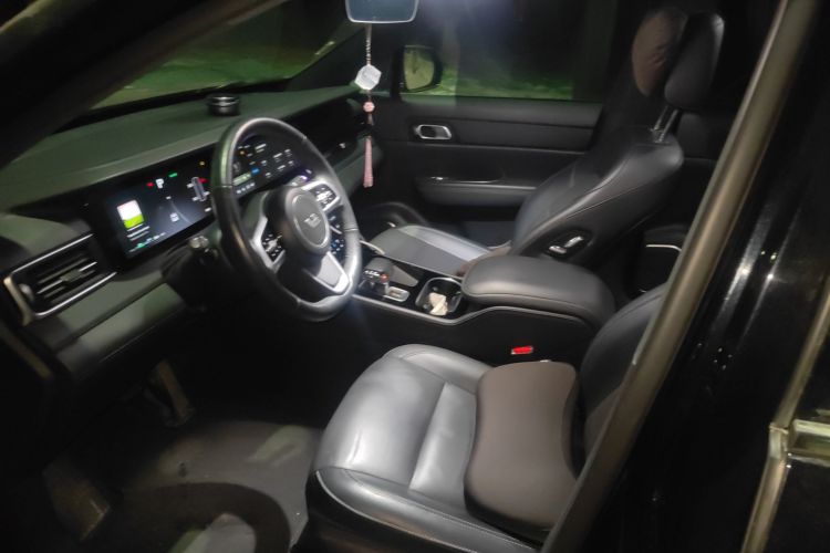 理想汽车 理想ONE 2021款 增程6座版中控内饰19