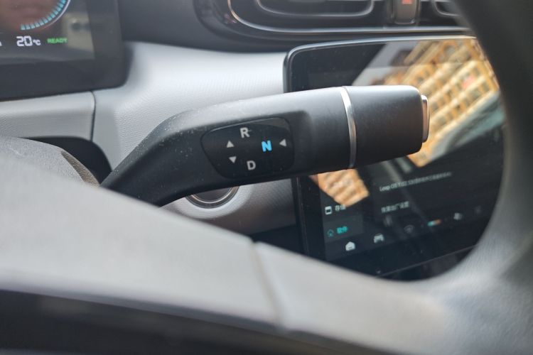 零跑汽车 零跑T03 2022款 玛瑙版中控内饰18