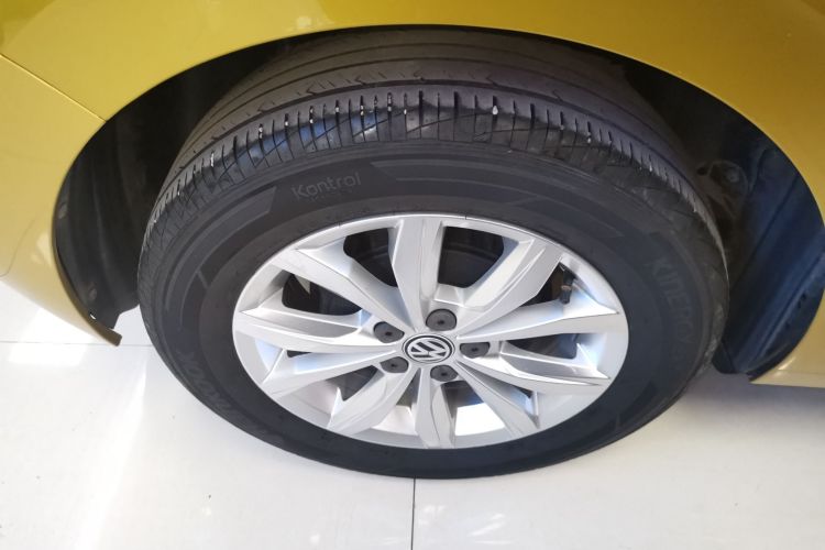 大众 Polo 2019款 Plus 1.5L 自动炫彩科技版车身外观6008