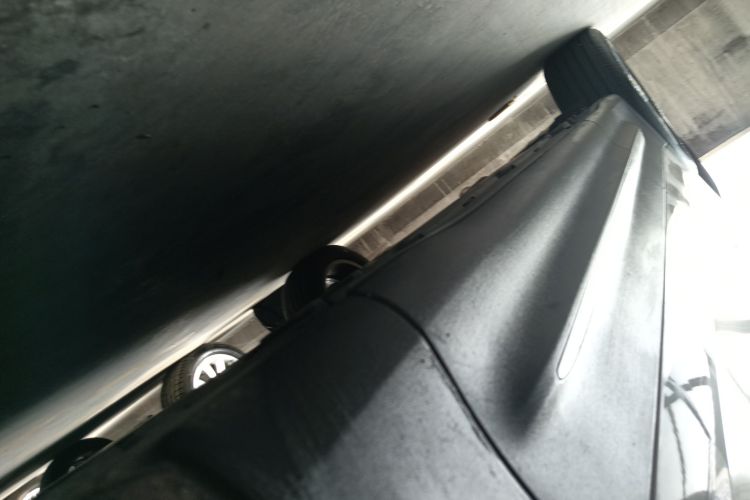 奔驰GLB 2020款 改款 GLB 200 动感型机舱底盘29