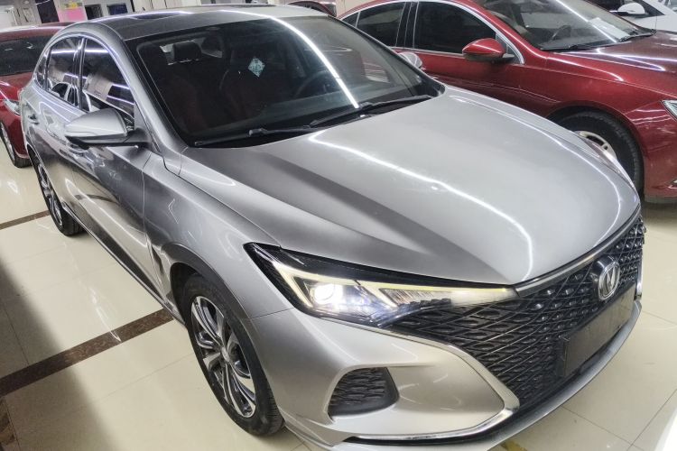 长安 逸动 2020款 PLUS 蓝鲸NE 1.4T GDI DCT旗舰型车身外观6002