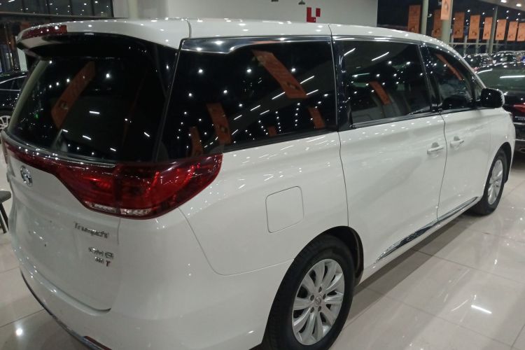 广汽传祺 传祺M8 2018款 320T 尊享版车身外观6005