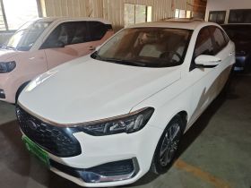 福特 福睿斯 2021款 1.5L 自动钻石版