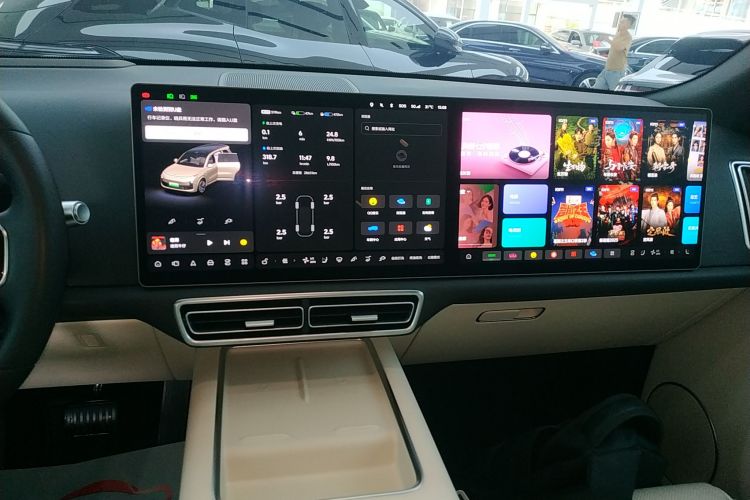 理想汽车 理想L9 2022款 Max中控内饰16