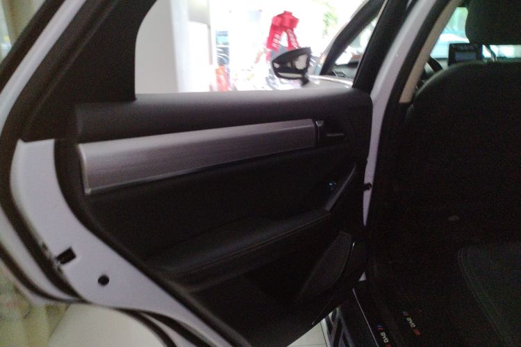 比亚迪 唐 2018款 2.0T 自动智联尊贵型 5座 国V中控内饰7008