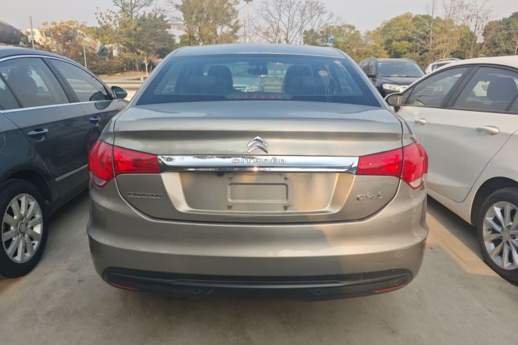 雪铁龙C4L 2014款 1.8L 智驱版 自动劲智型车身外观6