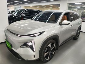 吉利银河 银河L7 2023款 1.5T 115km 星舰