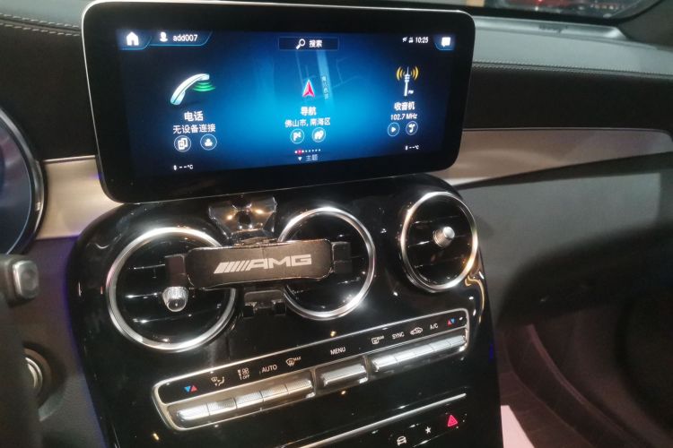 奔驰GLC轿跑 2022款 改款 GLC 260 4MATIC 轿跑SUV中控内饰16