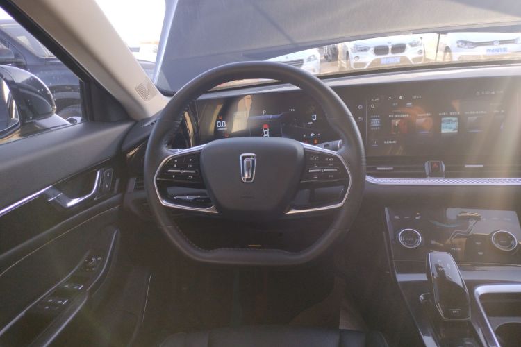 奔腾B70 2021款 1.5T 自动十五周年纪念版中控内饰13