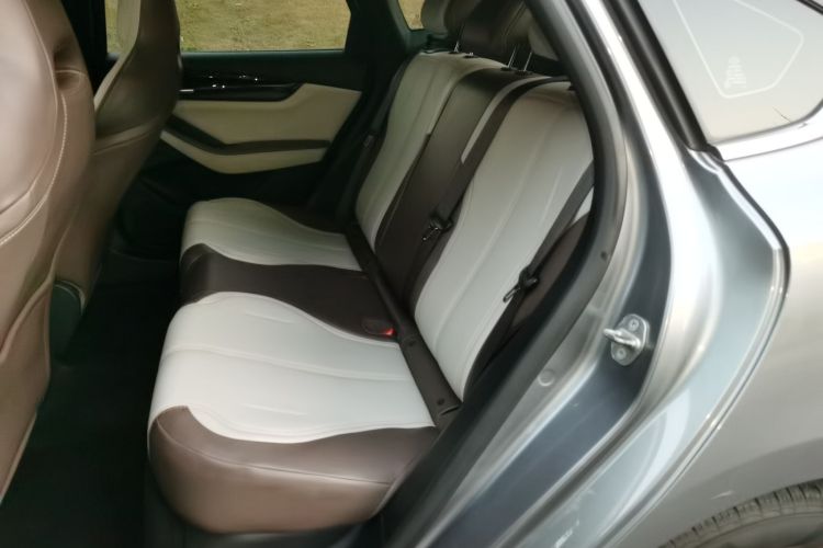 比亚迪 秦PLUS 2023款 冠军版 DM-i 55KM领先型中控内饰7004