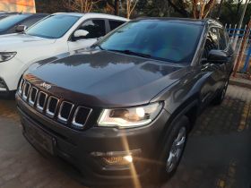 Jeep 指南者 2017款 200T 自动家享版