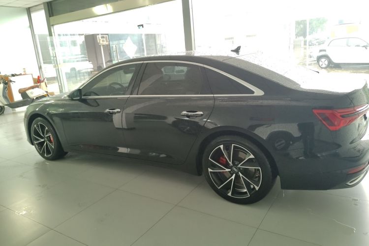 奥迪A6L 2019款 55 TFSI quattro 尊享致雅型车身外观6003