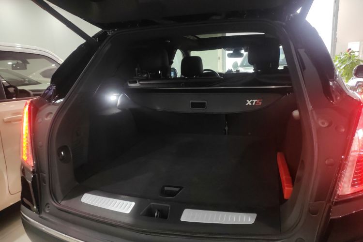 凯迪拉克XT5 2022款 2.0T 四驱尊贵型局部细节23