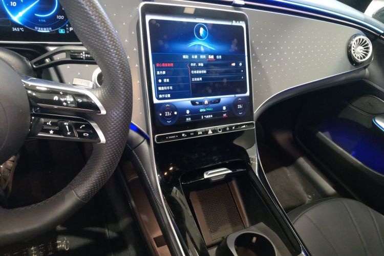 奔驰EQE 2022款 350 先型特别版局部细节16