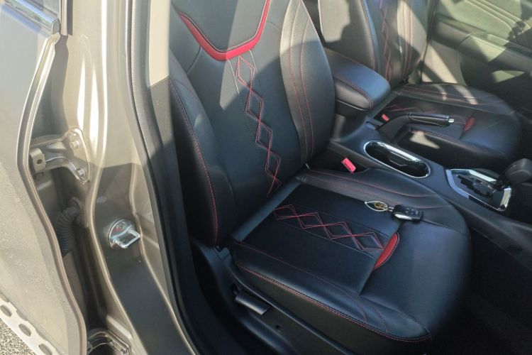 东南DX3 2018款 1.5T CVT尊贵型局部细节41