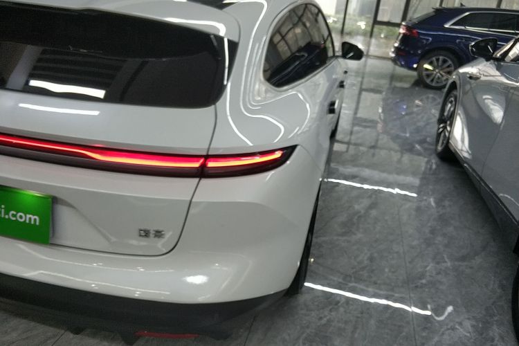 蔚来ET5T 2024款 75kWh Touring车身外观6006