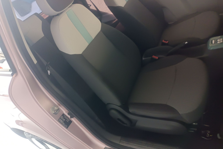 长安启源 长安Lumin 2022款 210km 香甜款局部细节41