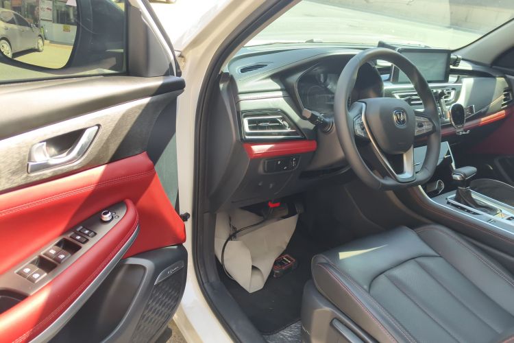 长安CS75 2023款 畅享版 1.5T DCT豪华版中控内饰7003