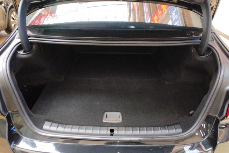 宝马5系新能源 2021款 535Le M运动套装局部细节23